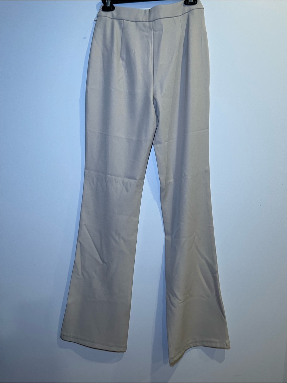 Women's Cream Flare Dress Pants prettylittlething NWT - Picture 12 of 16
